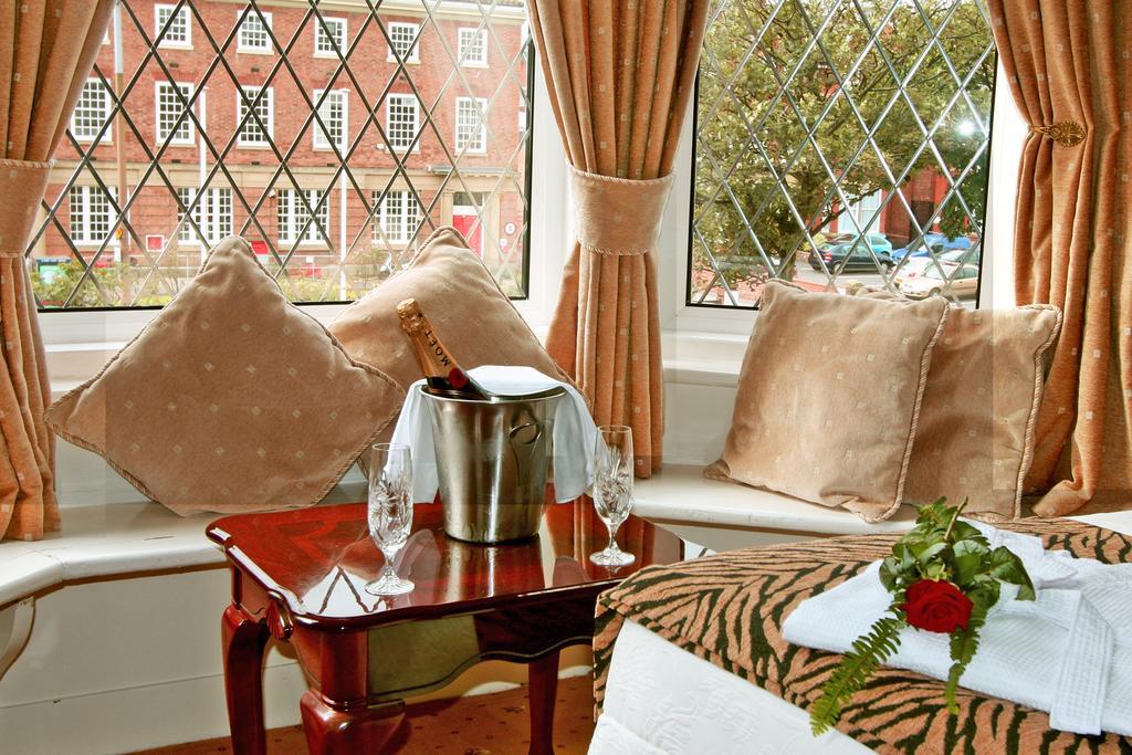 Bedford Hotel Lytham St Annes Exterior foto
